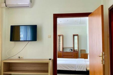 Люкс 4-местный 2-комнатный (главный корпус)