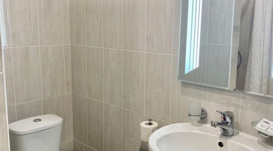 Стандартный 2-местный (TWIN, главный корпус, 1 этаж)